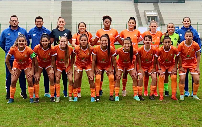 UNIARP-AVAÍ/KINDERMANN CAMPEÃ INVICTA DO FUTEBOL DA FISU