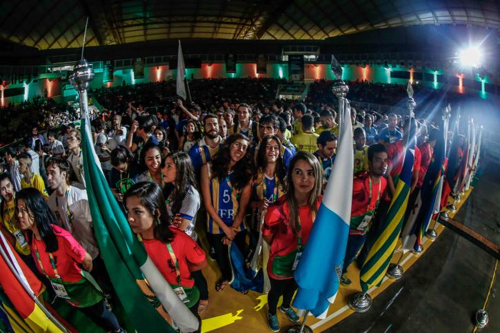 JUB's 2016 - MATÉRIA DESTACA AS MODALIDADES COLETIVAS E OS JUDOCAS DA UNISUL