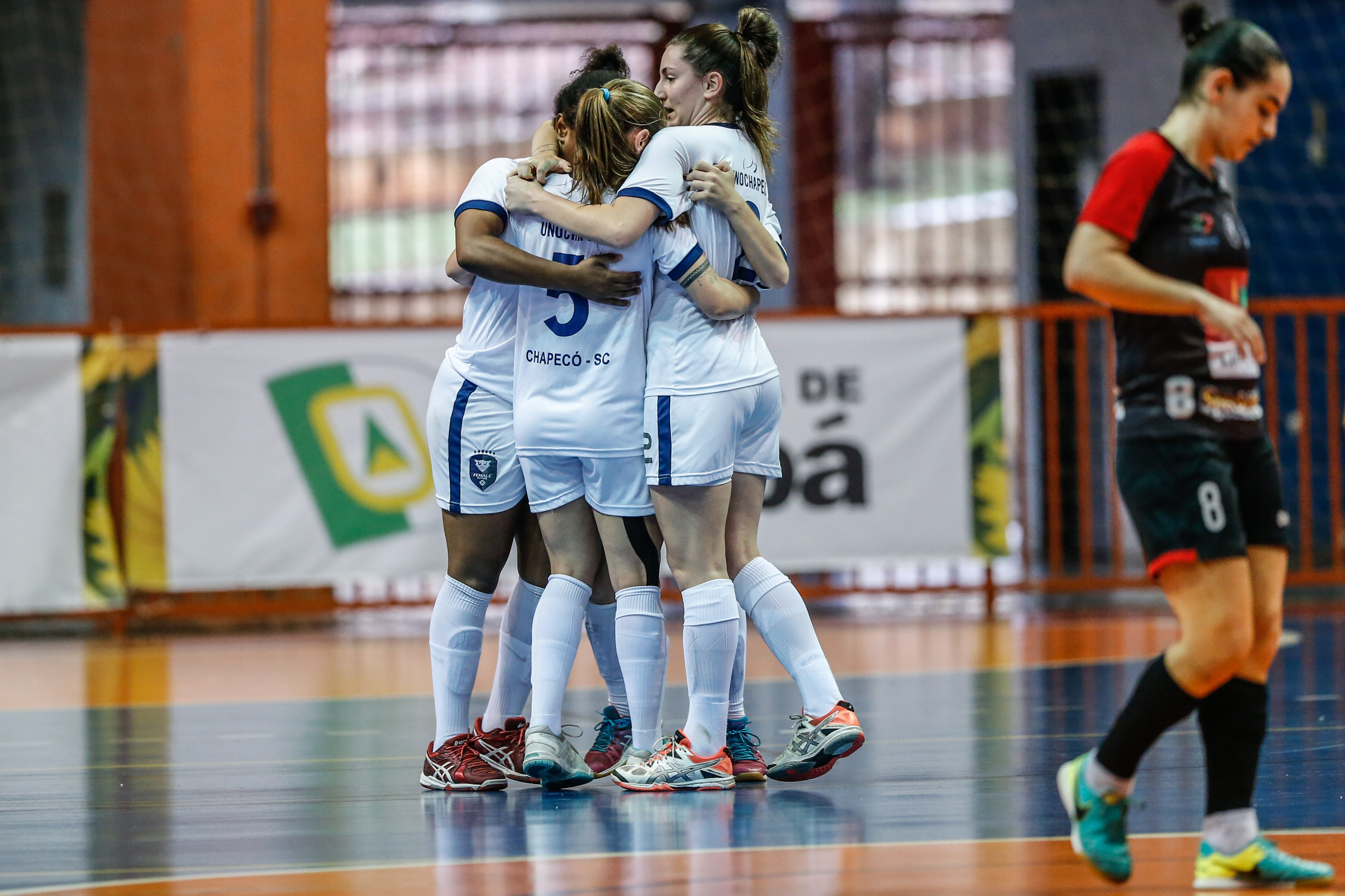 JUB's 2016 FUTSAL FEMININO DA UNOCHAPECÓ CONQUISTA O TETRA DO JUB's