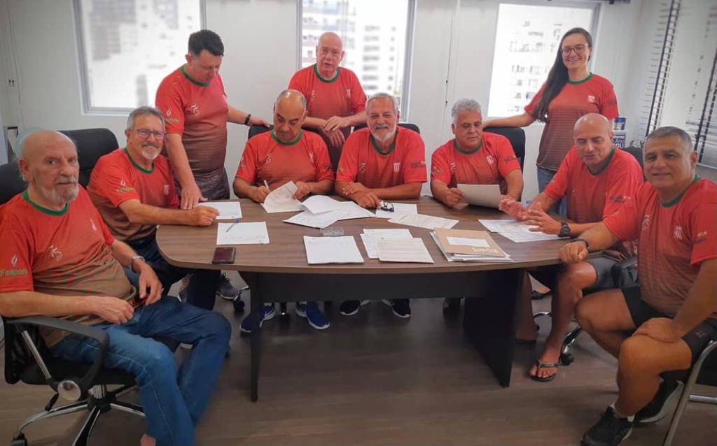 Tendo como Presidente Manoel Obdulio Rebelo, foi eleita por Aclamação, na sexta feira (19/03/21) nova Diretoria da FCDU (2021-2025).