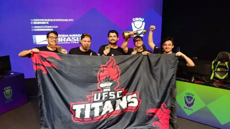 UFSC TINTANS/FCDU CAMPEÃ BRASILEIRA DE COUNTER STRIKER